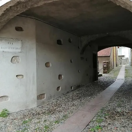 Feriehus La Casetta Di Baveno